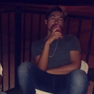 Meet your Posher, Isaiah